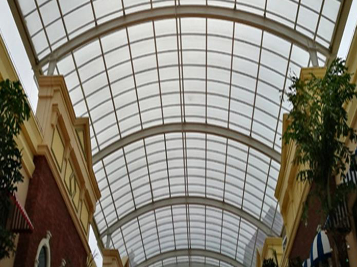 楚雄屋面网架顶棚吊装方案